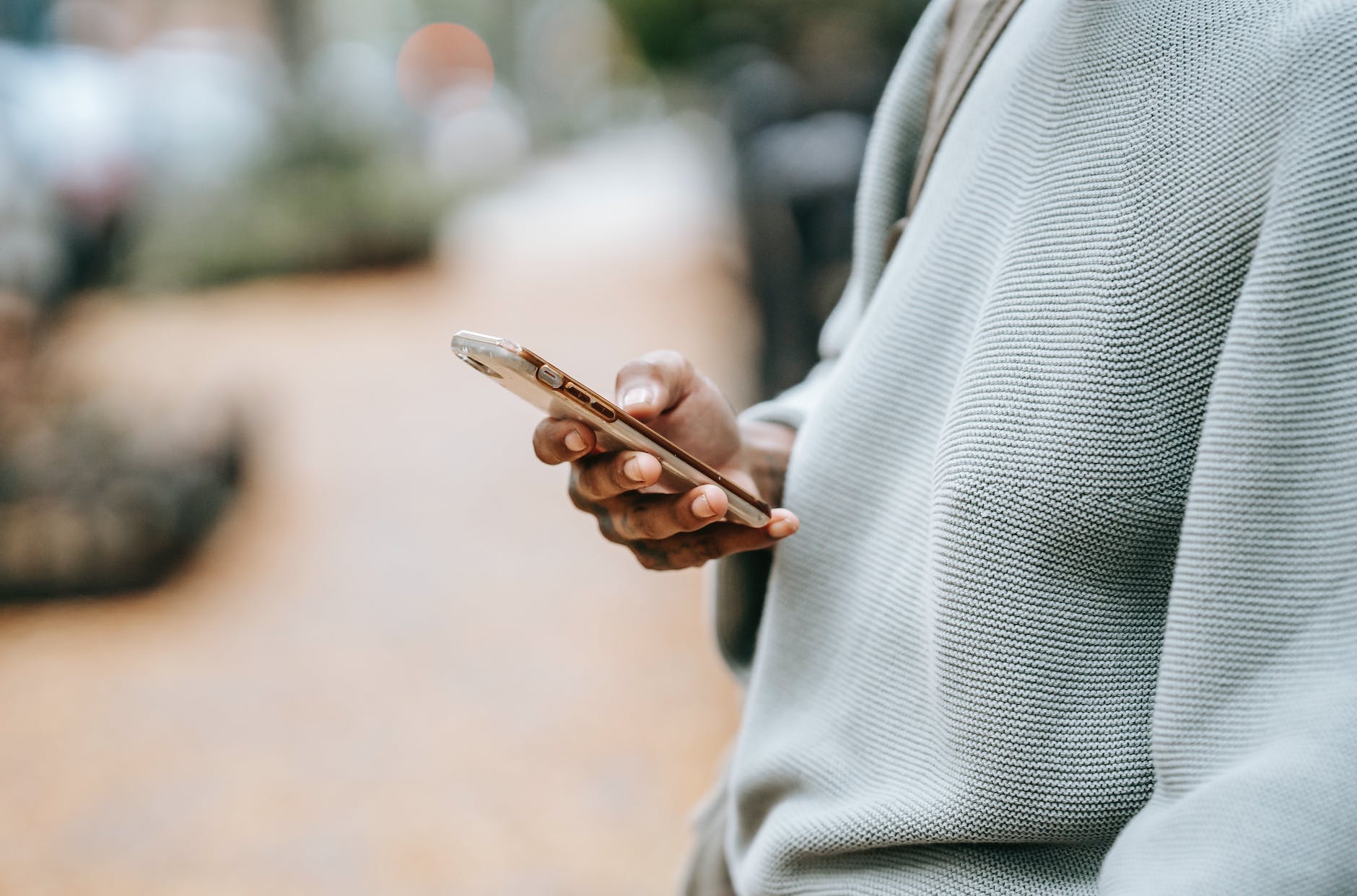 WhatsApp não é ferramenta de trabalho (LUTEM)